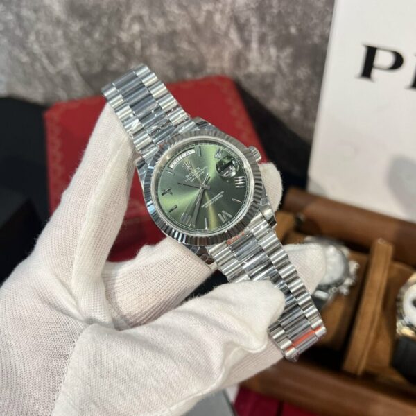 Replica Rolex Rep 11 Watch Day-Date 228236 Green Dial Metal Strap GM Factory V2 40mm - Top Watch