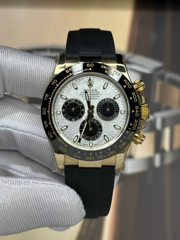 Best Fake Rolex Replica 11 Watch Cosmograph Daytona Meteorite Dial Rubber Strap 40mm - Top Watch