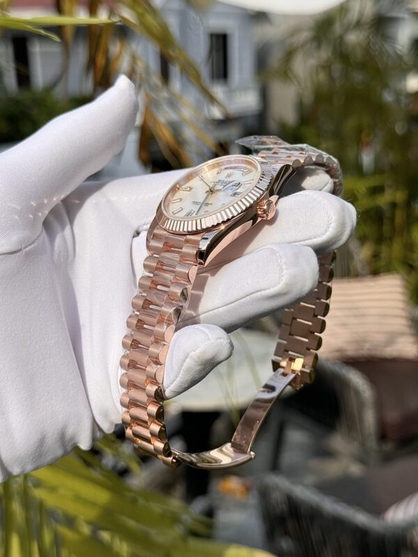 Best Fake Rolex Replica 11 Watch Natural Mother of Pearl Dial Moissanite Gold Wrapped Day-Date 40mm - Top Watch - Image 7
