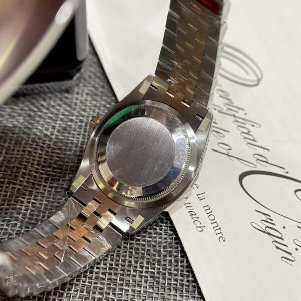 Replica Rolex Replica 11 Watch DateJust 126231 Wimbledon Dial Demi Strap VS Factory 36mm - Top Watch - Image 4