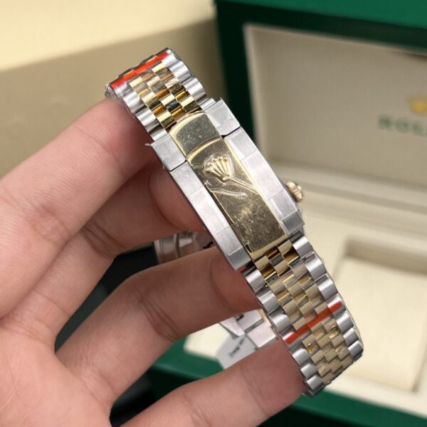 Replica Rolex Replica 11 Watch Datejust 18K Gold Wrapped Champagne Gold Dial GM Factory 41mm - Top Watch - Image 8