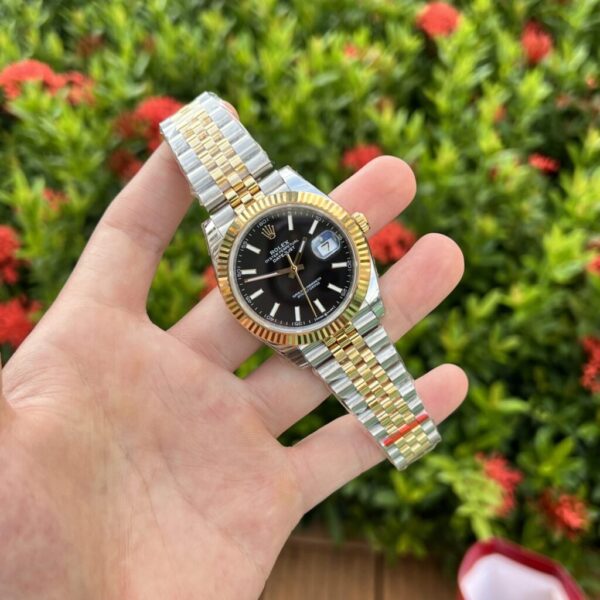 Replica Rolex Replica 11 Watch DateJust Black Dial Demi Strap EW Factory 41mm - Top Watch - Image 3