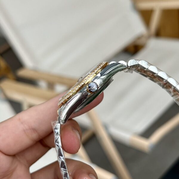 Swiss 1:1 Rolex Replica 1:1 Watch DateJust Champagne Gold With Stone Jubilee Strap EW 36-41mm - Top Watch - Image 3