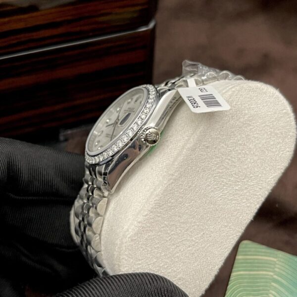 Replica Rolex Replica 1:1 Watch DateJust Moissanite Diamond MOP Jubilee Strap EW 31mm - Top Watch - Image 5