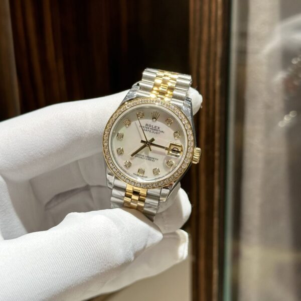Swiss 1:1 Rolex Replica 11 Watch DateJust Mother of Pearl Dial With Diamonds EW 31mm - Top Watch - Image 3