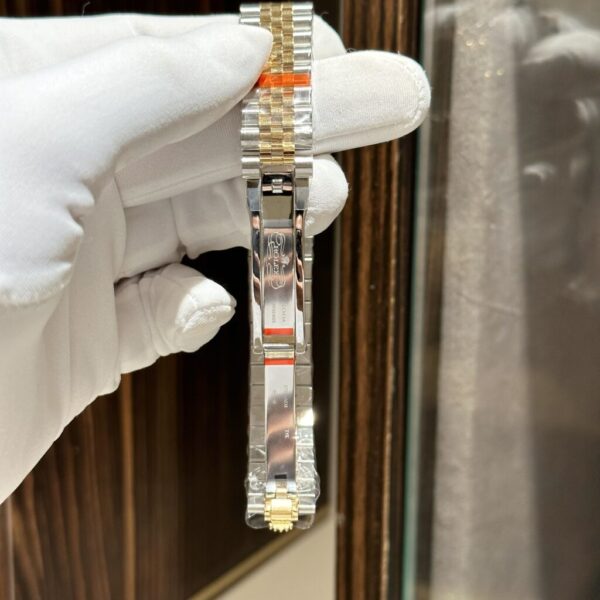 Swiss 1:1 Rolex Replica 11 Watch DateJust Mother of Pearl Dial With Diamonds EW 31mm - Top Watch - Image 5