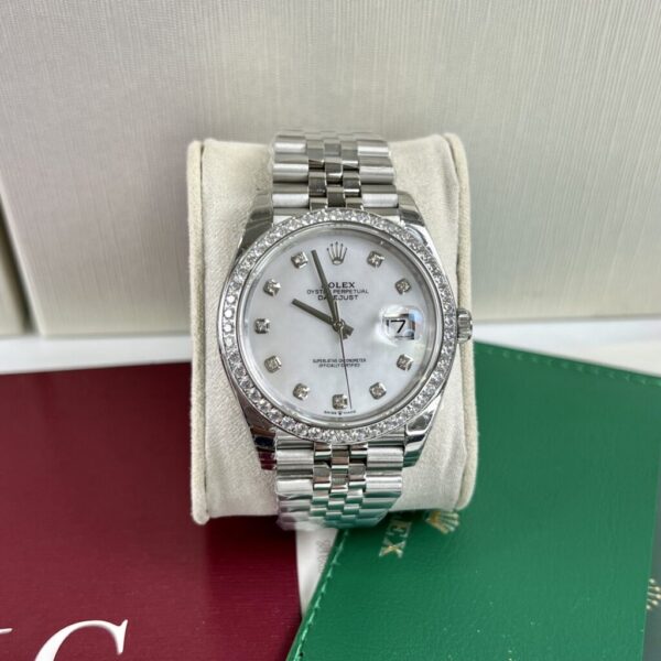 Swiss 1:1 Rolex Replica 11 Watch DateJust Mother of Pearl Dial With Diamonds Bezel EW Factory 36-41mm - Top Watch