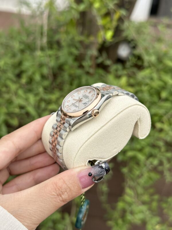 Swiss 1:1 Rolex Replica 11 Watch DateJust Women Mother of Pearl Dial Julibee Strap 31mm - Top Watch - Image 4