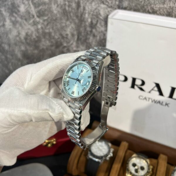 Replica Rolex Replica 1:1 Watch Day-Date 228236 Ice Blue Dial Metal Strap GM Factory V2 40mm - Top Watch - Image 4
