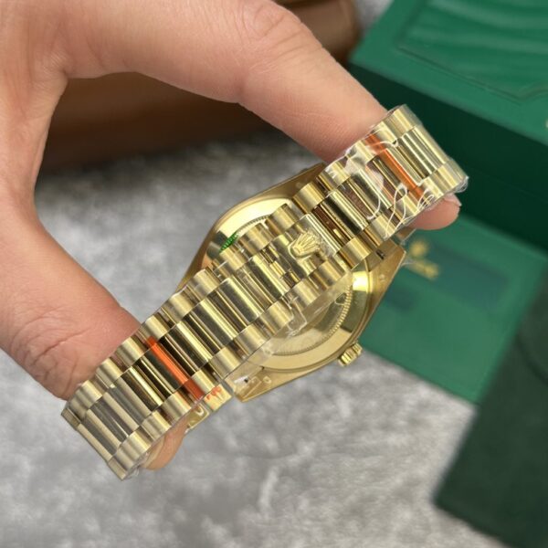 Best Fake Rolex Replica 1:1 Watch Day-Date 228238 V2 Roman Numerals GM Factory 40mm - Top Watch - Image 4