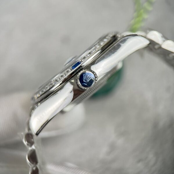 Swiss 1:1 Rolex Replica 1:1 Watch Day-Date Blue Dial With Diamonds Bezel 40mm - Top Watch - Image 5
