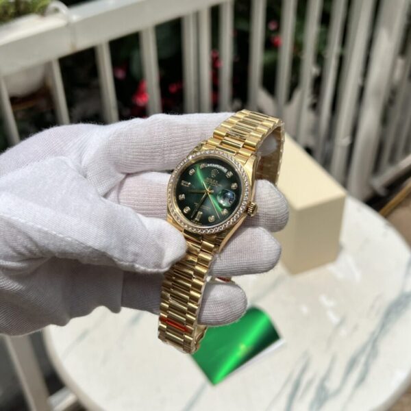 Best Fake Rolex Replica 1:1 Watch Day-Date Green Dial With Diamonds EW 36mm - Top Watch - Image 4