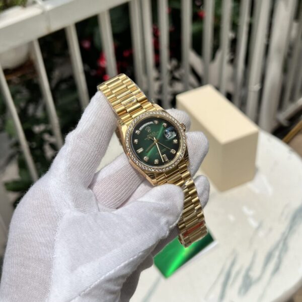 Best Fake Rolex Replica 1:1 Watch Day-Date Green Dial With Diamonds EW 36mm - Top Watch - Image 5