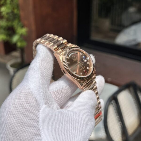 Swiss 1:1 Rolex Replica 1:1 Watch Day-Date Rose Gold Plated Chocolate Dial EW Factory 36mm - Top Watch - Image 4