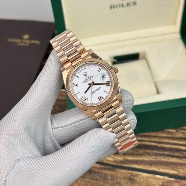 Replica Rolex Replica 1:1 Watch Day-Date Rose Gold White Dial EW Factory 40mm - Top Watch - Image 2