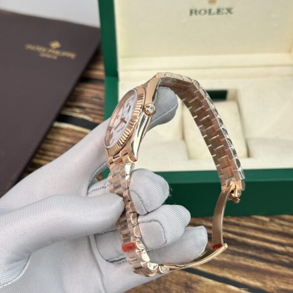Replica Rolex Replica 1:1 Watch Day-Date Rose Gold White Dial EW Factory 40mm - Top Watch - Image 4