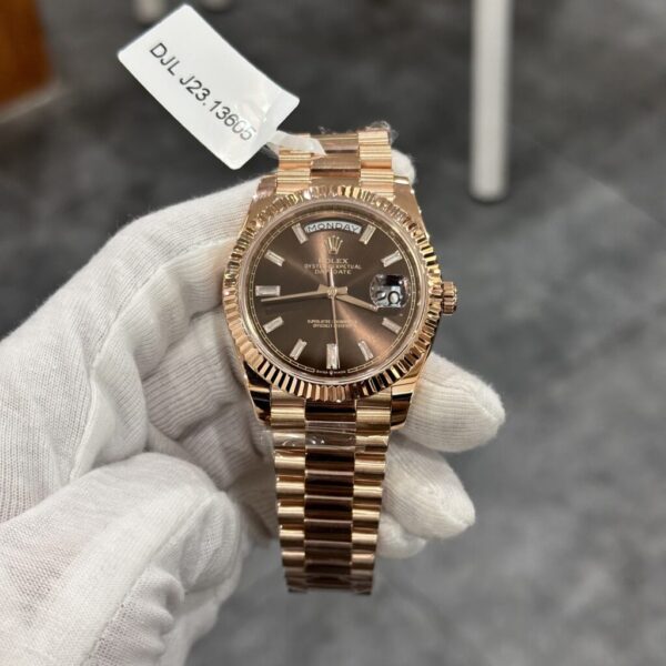 Swiss 1:1 Rolex Replica Watch DateJust 228235 18K Gold Wrapped GM V2 158gram 40mm - Top Watch - Image 3
