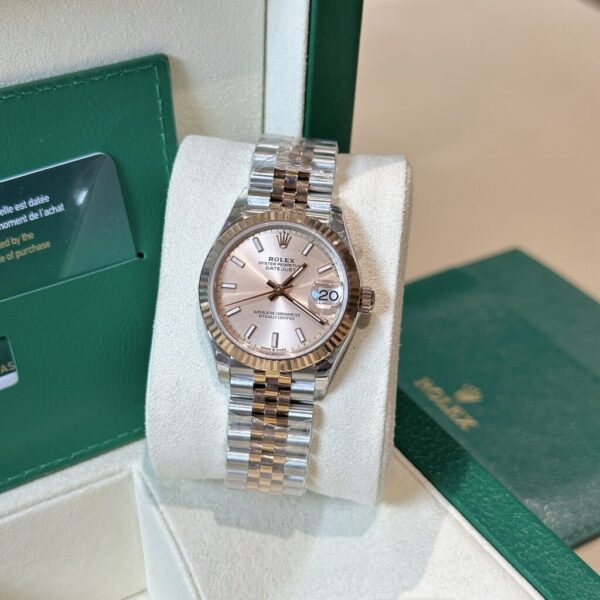 Swiss 1:1 Rolex Replica Watch DateJust Women's Pink Dial Luminous Numbers EW Factory 31mm - Top Watch - Image 4