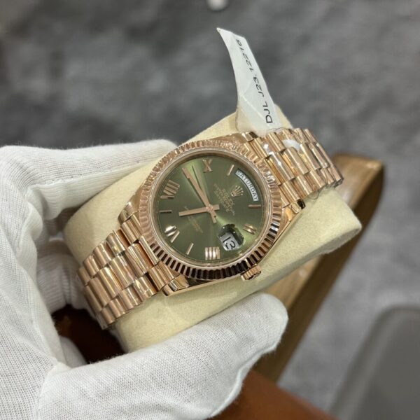 Swiss 1:1 Rolex Replica Watch Day-Date 228235 Gold Wrapped Green Dial GM V3 40mm - Top Watch - Image 4