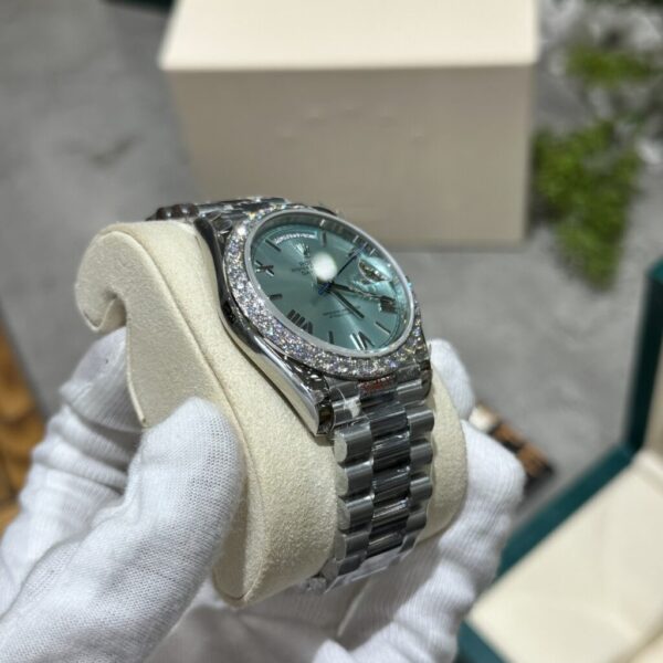 Best Fake Rolex Replica Watch Day-Date 228236 Moissanite Green Dial 168gram GM V3 40mm - Top Watch - Image 4