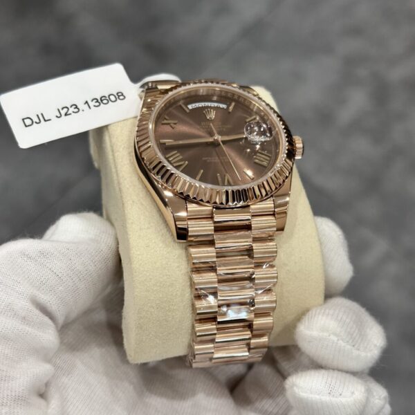 Best Fake Rolex Replica Watch Day-Date 228238 Gold Wrapped Chocolate Dial 154gram GM V2 40mm - Top Watch - Image 5