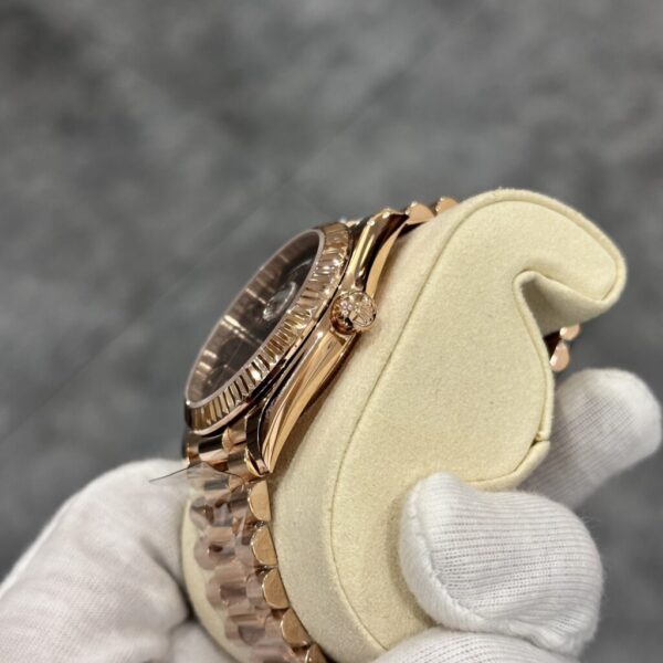 Best Fake Rolex Replica Watch Day-Date 228238 Gold Wrapped Chocolate Dial 154gram GM V2 40mm - Top Watch - Image 6