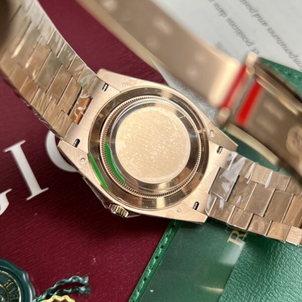 Best Fake Rolex Replica Watch Day-Date Men's Chocolate Dial Diamond Bezel EW Factory 40mm - Top Watch - Image 5