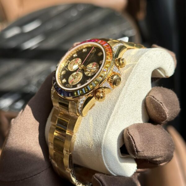 Swiss 1:1 Rolex Replica Watch Daytona Rainbow Yellow Gold Wrapped Moissanite Diamonds TWF 40mm - Top Watch - Image 5