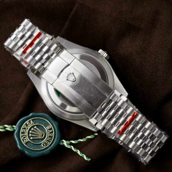 Best Fake Rolex Sky-Dweller Rep 11 Watch Black Dial Jubilee Strap Highest Quality 42mm - Top Watch - Image 10